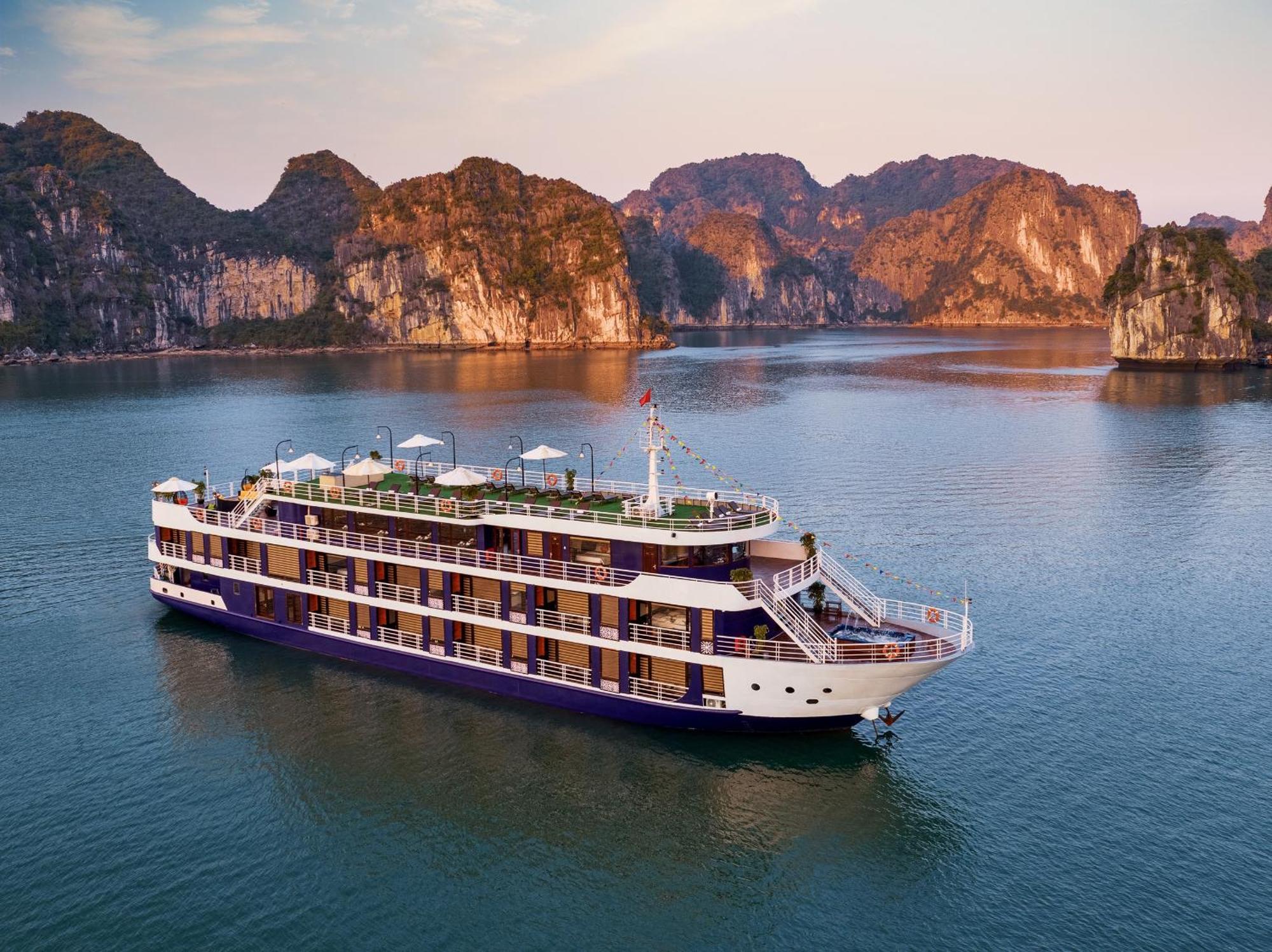 Hotel Halong Dragon Bay Cruise Hạ Long Exterior foto